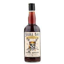 Skull Bay Dark Pineapple 0,7L 37.5%