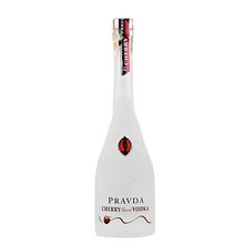 Pravda Cherry 0.7L 37.5%